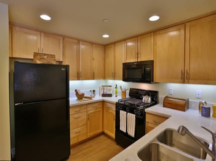 Modern Kitchen at Oasis at Lake Encino Apartments, Encino, 91316