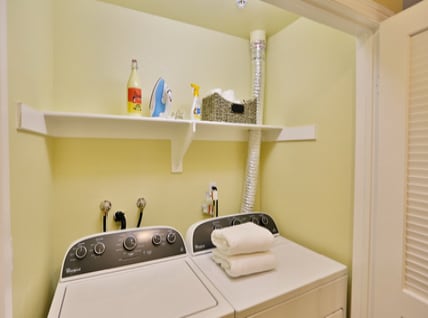 Laundry Room at Oasis at Lake Encino Apartments, Encino, CA, 91316