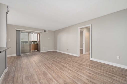 Spacious Living Room at Los Robles Ave, Pasadena, 91101