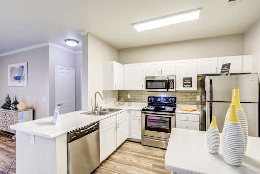 Modern Kitchen at Avalon at Seven Hills Apartments, Henderson, Nevada