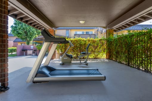 the gym at the preserve apartments