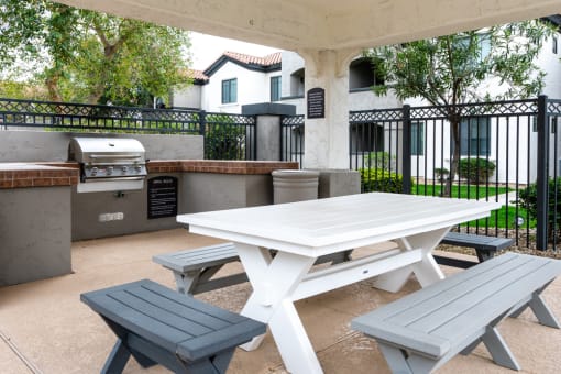 Picnic Grilling Area at Dobson 2222, Arizona