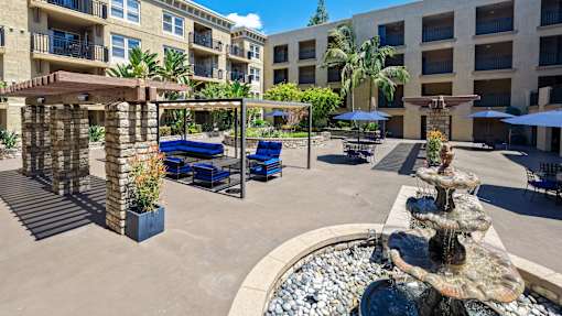 Courtyard of FountainGlen Pasadena