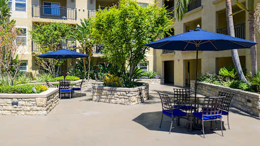 Courtyard of FountainGlen Pasadena