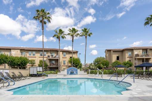 Pool area of FountainGlen Stevenson Ranch
