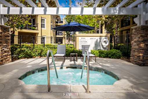 Lone spa at 55+ FountainGlen Temecula, Temecula