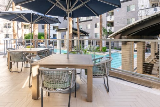 Restaurant patio with sitting arrangements at Level at Sixteenth, Phoenix, AZ