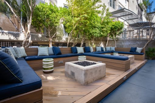 eating area with couches and a fire pit in a courtyard at Level at Sixteenth, Phoenix, 85014