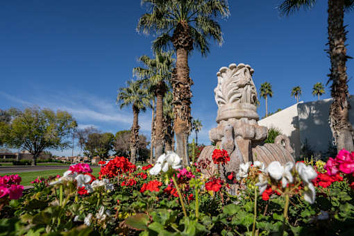 Beautiful Garden Exterior at Monaco at McCormick Ranch, Scottsdale, AZ