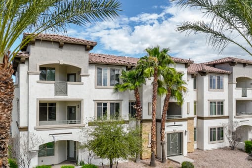 Monument apartments with
