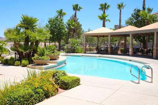 Swimming pool at Avalon at Seven Hills Apartments, Henderson