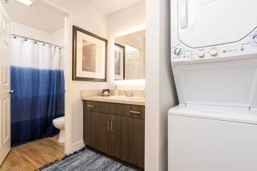 Washer And Dryer In Unit at The Preston Miracle Mile Apartments, Los Angeles, 90036
