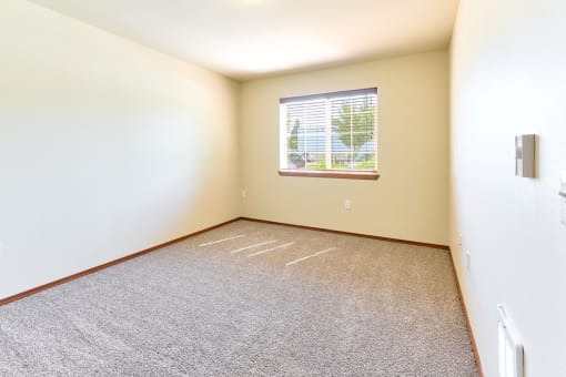 Unfurnished areaat Monroe Avenue Apartments, Salem, 97301