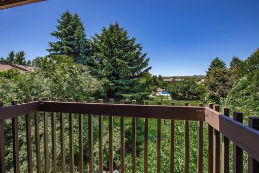 Balcony at Lincoln Village Apartments, Spokane, WA