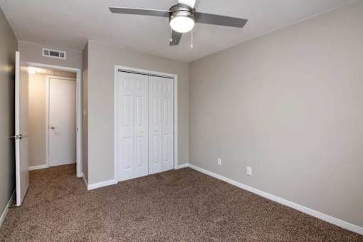 Bedroom With Ceiling Fan at Cleo Apartments, Alabama, 35611