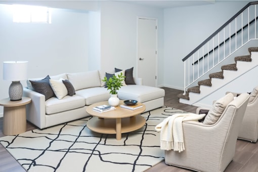 Renovated Townhome Finished Basement