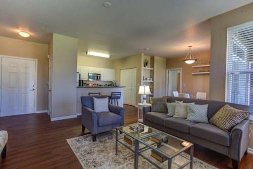 Living And Kitchen View at Commons at Verandas in Tanasbourne Apartments, Hillsboro, OR, 97124