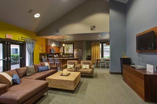Clubroom at Commons at Verandas in Tanasbourne Apartments, Oregon, 97124