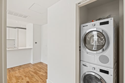in unit washer and dryer