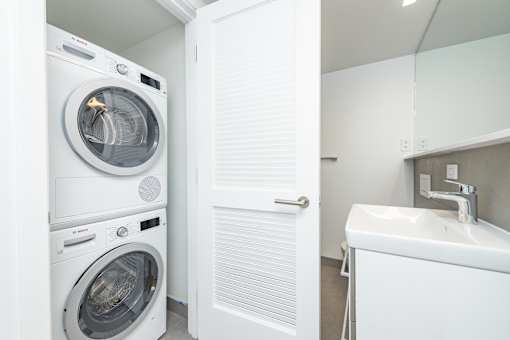 in unit full size washer/dryer