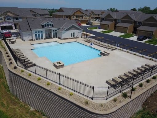 Parkview Townhomes Pool