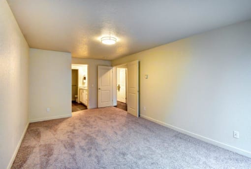 12 Central Square Master Bedroom with carpet