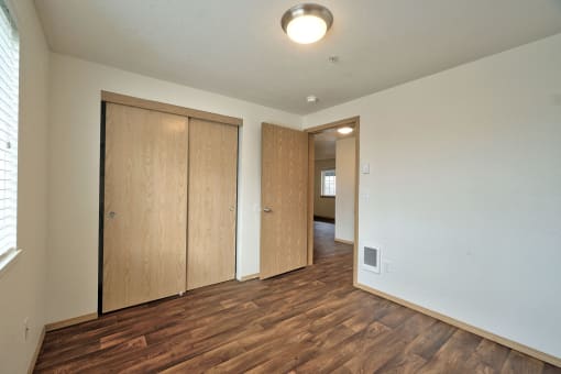 Parc East Apartments Bedroom and Closet Door