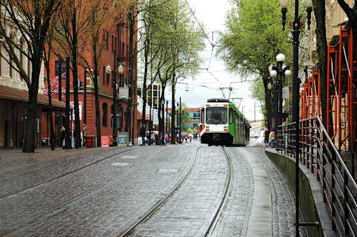 38 Davis Lightrail