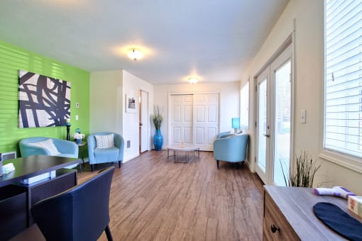 Parc East Apartments leasing office