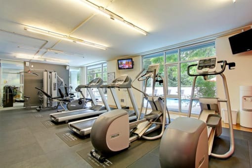 Luxe at Meridian Apartments Fitness Center