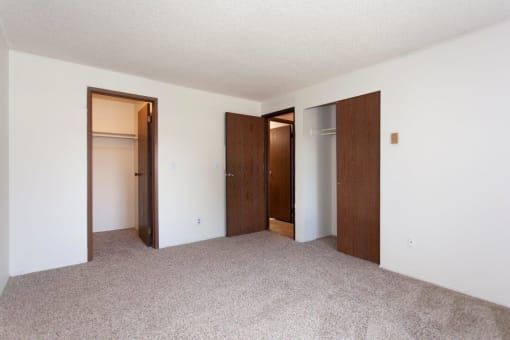 Arborpointe Apartments Bedroom with Walk-In Closet