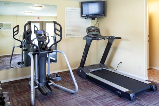 Arborpointe Apartments Fitness Center