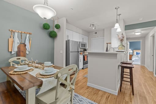 Badger Mountain Ranch Apartments in Richland, Washington Model Dining Room and Kitchen
