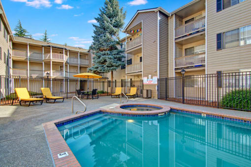 Bayview Apartment Homes Pool and Spa Area