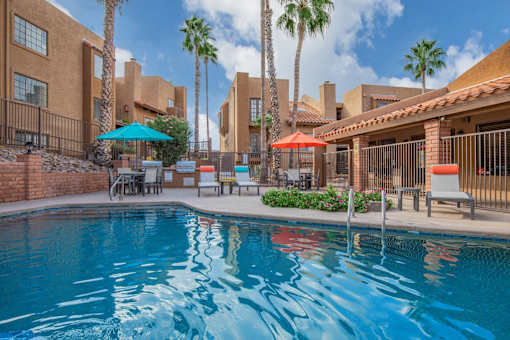 Catalina Crossing Apartments in Tucson, Arizona Pool with Lounge Chairs