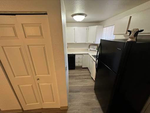 Clearwater Square Apartments in Kennewick, Washington Kitchen