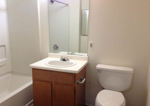 Columbine West Apartments Bathroom with Bathtub