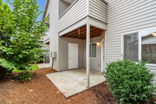 Gilhurst Apartments in Portland, Oregon Private Patio