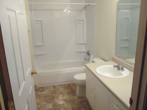 Kent Manor Apartments Bathroom Sink and Shower