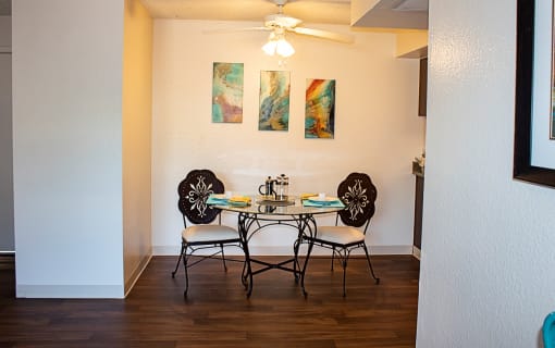 Madera at Metro Dining Area