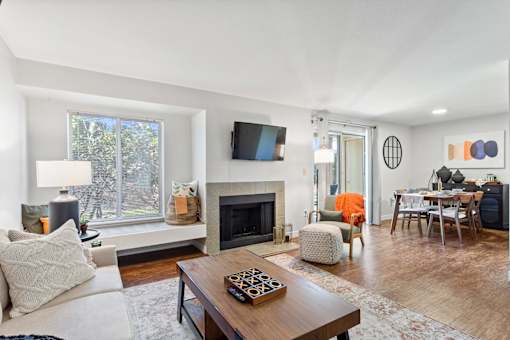MonteVista Apartments Beaverton Oregon living room