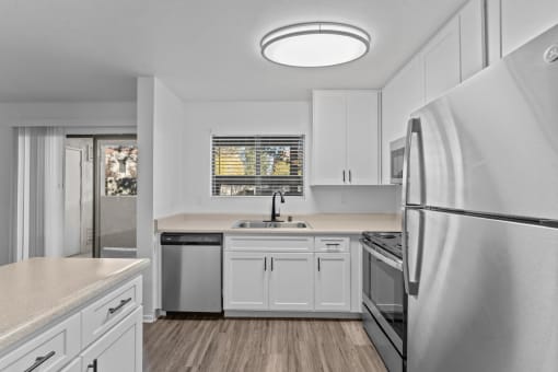 Sagecliff Apartments Model Kitchen