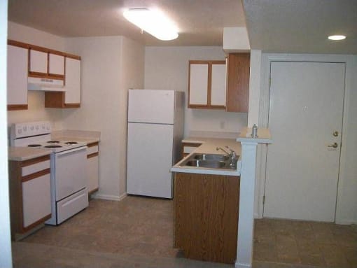 Spring Hollow Apartments Vacant Kitchen