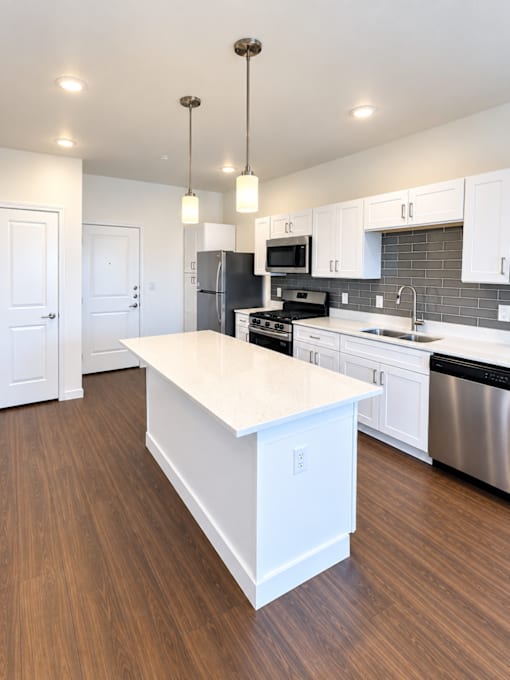 Rock Creek Apartments 1 bedroom kitchen