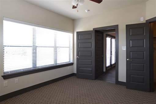 Energy-Efficient Illuminating Windows at H Squared Apartments, Texas, 76201