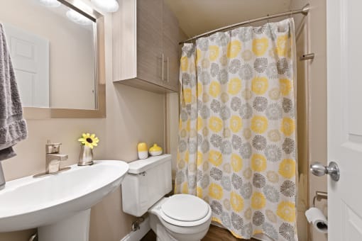 Bright and clean second bathroom at Heritage Hill Estates Apartments, Cincinnati, Ohio 45227