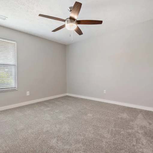 Room with ceiling fan at Lexington Square, Lexington