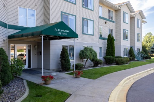 the building where the hotel is located