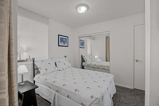 bedroom with a bed at Great Northern, Missoula Montana
