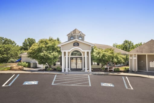 Property exterior at Boulder Pointe Apartments in Middletown, NY 10940